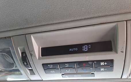 Volkswagen Caravelle T6 рестайлинг, 2018 год, 3 445 000 рублей, 11 фотография