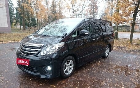Toyota Alphard III, 2013 год, 2 250 000 рублей, 6 фотография