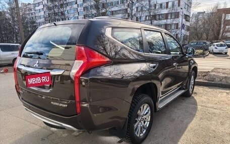 Mitsubishi Pajero Sport III рестайлинг, 2019 год, 3 900 000 рублей, 4 фотография