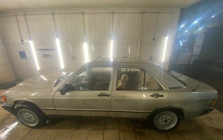 Mercedes-Benz 190 (W201), 1986 год, 200 000 рублей, 2 фотография