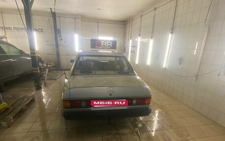 Mercedes-Benz 190 (W201), 1986 год, 200 000 рублей, 4 фотография