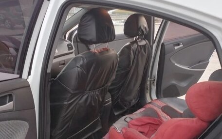 Hyundai Solaris II рестайлинг, 2011 год, 730 000 рублей, 11 фотография