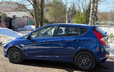 Hyundai Solaris II рестайлинг, 2015 год, 1 200 000 рублей, 7 фотография