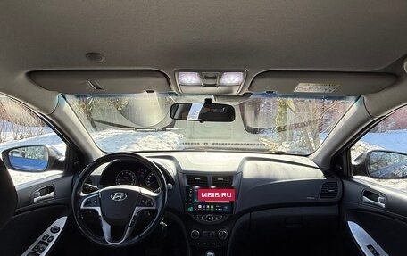 Hyundai Solaris II рестайлинг, 2015 год, 1 200 000 рублей, 9 фотография