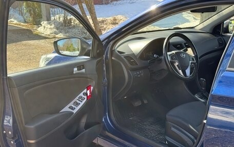 Hyundai Solaris II рестайлинг, 2015 год, 1 200 000 рублей, 8 фотография