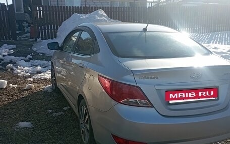 Hyundai Solaris II рестайлинг, 2015 год, 1 000 150 рублей, 2 фотография