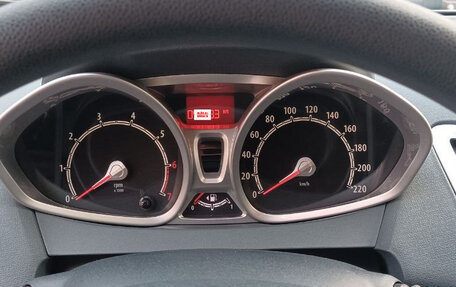 Ford Fiesta, 2011 год, 800 000 рублей, 6 фотография