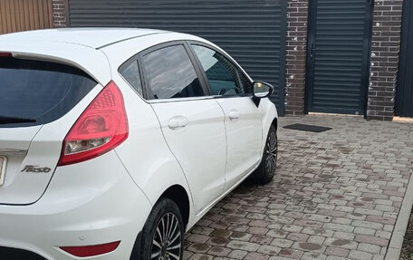 Ford Fiesta, 2011 год, 800 000 рублей, 7 фотография