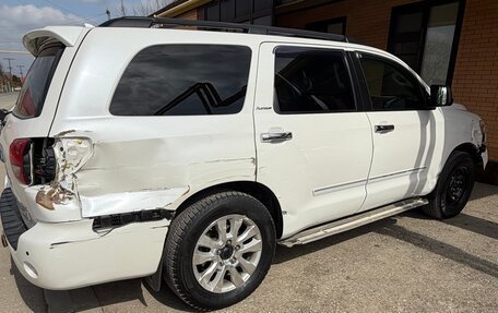 Toyota Sequoia II рестайлинг, 2010 год, 2 800 000 рублей, 11 фотография