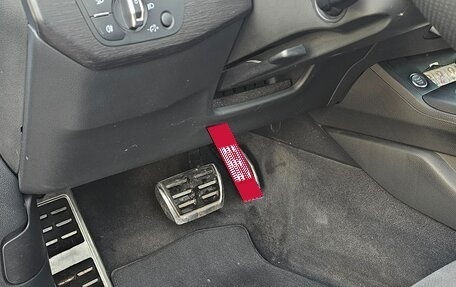 Audi A4, 2018 год, 2 990 000 рублей, 13 фотография