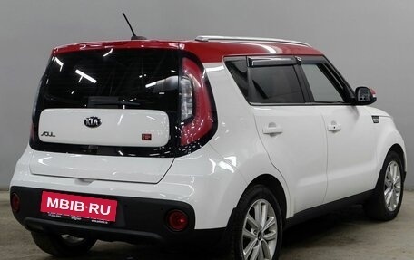 KIA Soul II рестайлинг, 2018 год, 1 563 000 рублей, 5 фотография