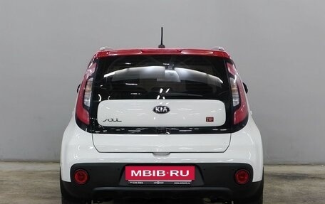 KIA Soul II рестайлинг, 2018 год, 1 563 000 рублей, 6 фотография