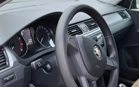 Skoda Rapid I, 2017 год, 1 300 000 рублей, 14 фотография