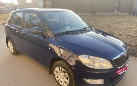 Skoda Fabia II, 2013 год, 480 000 рублей, 2 фотография