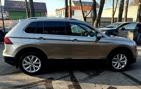 Volkswagen Tiguan II, 2020 год, 2 690 000 рублей, 6 фотография