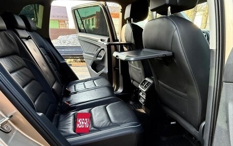 Volkswagen Tiguan II, 2020 год, 2 690 000 рублей, 16 фотография