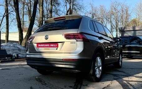 Volkswagen Tiguan II, 2020 год, 2 690 000 рублей, 4 фотография