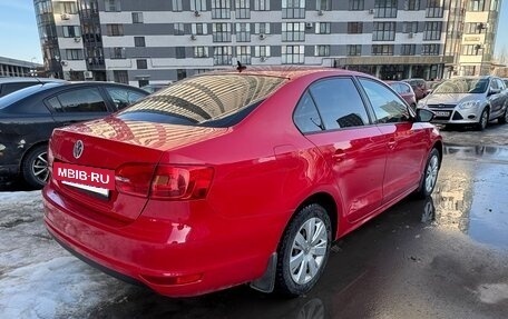 Volkswagen Jetta VI, 2012 год, 880 000 рублей, 6 фотография