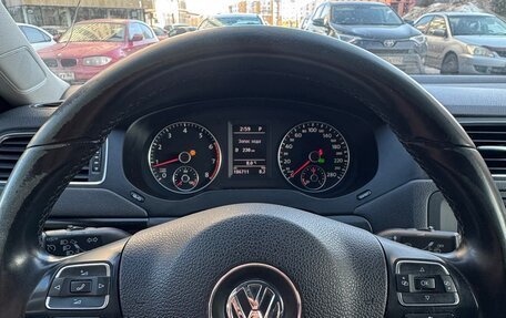 Volkswagen Jetta VI, 2012 год, 880 000 рублей, 15 фотография