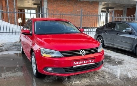 Volkswagen Jetta VI, 2012 год, 880 000 рублей, 13 фотография