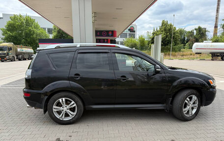 Mitsubishi Outlander III рестайлинг 3, 2010 год, 1 050 000 рублей, 6 фотография