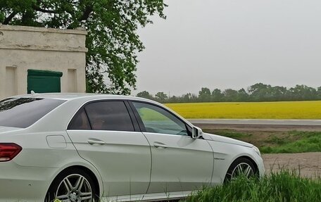 Mercedes-Benz E-Класс, 2014 год, 2 000 000 рублей, 15 фотография