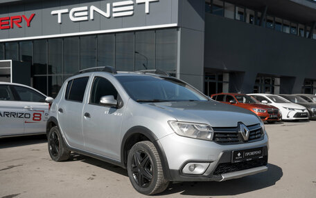 Renault Sandero II рестайлинг, 2021 год, 1 245 000 рублей, 2 фотография