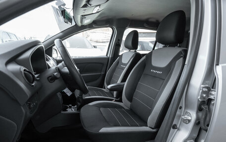 Renault Sandero II рестайлинг, 2021 год, 1 245 000 рублей, 9 фотография