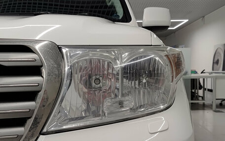 Toyota Land Cruiser 200, 2011 год, 3 107 000 рублей, 17 фотография