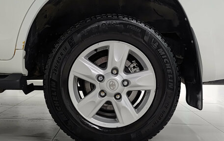 Toyota Land Cruiser 200, 2011 год, 3 107 000 рублей, 18 фотография