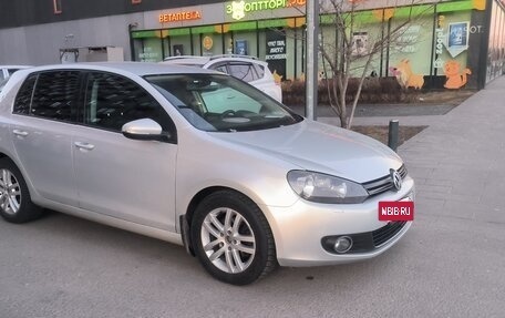 Volkswagen Golf VI, 2011 год, 780 000 рублей, 2 фотография