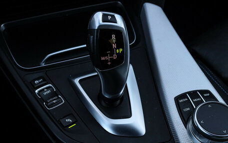 BMW 3 серия, 2018 год, 3 070 000 рублей, 16 фотография