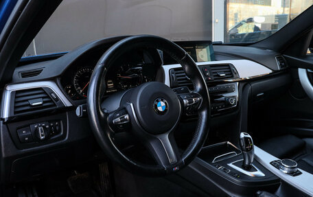 BMW 3 серия, 2018 год, 3 070 000 рублей, 13 фотография