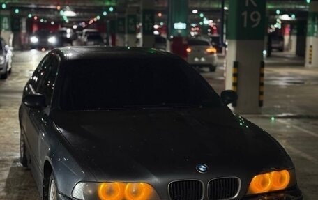 BMW 5 серия, 2000 год, 450 000 рублей, 1 фотография