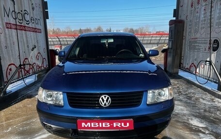 Volkswagen Passat B5+ рестайлинг, 2000 год, 500 000 рублей, 1 фотография