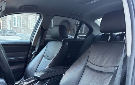 BMW 3 серия, 2011 год, 875 000 рублей, 8 фотография