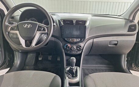 Hyundai Solaris II рестайлинг, 2012 год, 740 000 рублей, 10 фотография