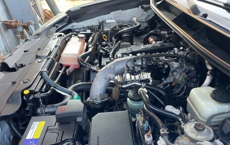 Toyota Land Cruiser Prado 150 рестайлинг 2, 2014 год, 3 400 000 рублей, 11 фотография