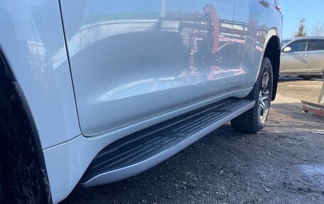 Toyota Land Cruiser Prado 150 рестайлинг 2, 2014 год, 3 400 000 рублей, 14 фотография