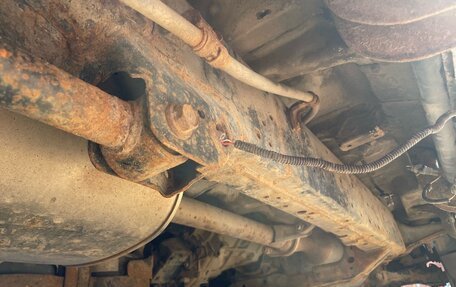 Toyota Land Cruiser Prado 150 рестайлинг 2, 2014 год, 3 400 000 рублей, 19 фотография