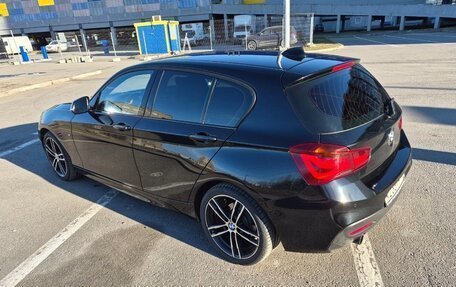 BMW 1 серия, 2018 год, 2 400 000 рублей, 4 фотография