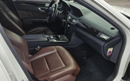 Mercedes-Benz E-Класс, 2011 год, 1 650 000 рублей, 3 фотография