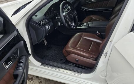 Mercedes-Benz E-Класс, 2011 год, 1 650 000 рублей, 6 фотография