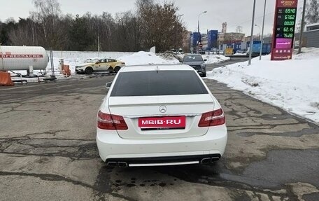 Mercedes-Benz E-Класс, 2011 год, 1 650 000 рублей, 8 фотография