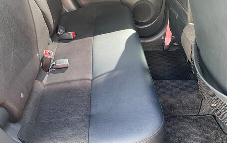 Toyota bB II рестайлинг, 2015 год, 1 270 000 рублей, 14 фотография