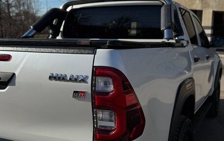 Toyota Hilux VIII, 2019 год, 4 150 000 рублей, 16 фотография