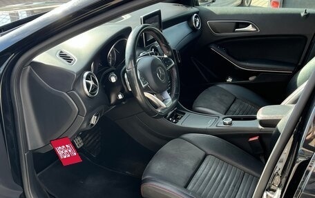 Mercedes-Benz GLA, 2015 год, 1 400 000 рублей, 4 фотография