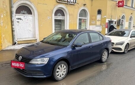 Volkswagen Jetta VI, 2015 год, 1 300 000 рублей, 2 фотография