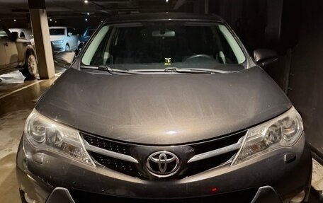 Toyota RAV4, 2014 год, 1 900 000 рублей, 4 фотография