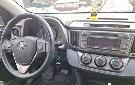 Toyota RAV4, 2014 год, 1 900 000 рублей, 13 фотография